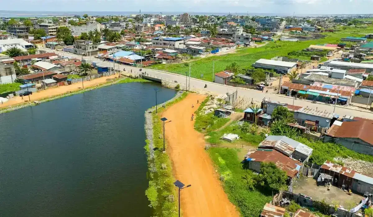 Collecteurs d'Assainissement Pluvial & Voies — Cotonou